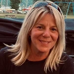 Meet your Posher, Christine